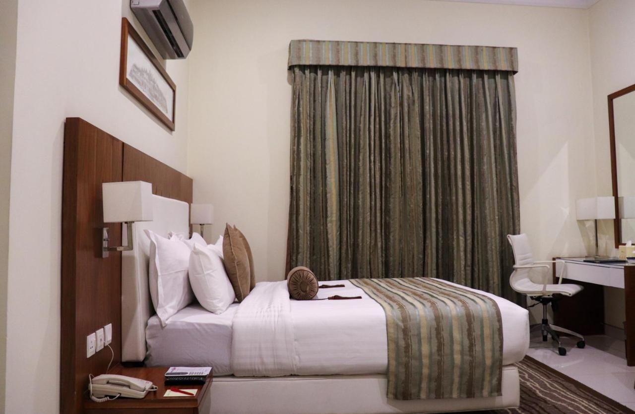 Avari Boutique Мултан Экстерьер фото